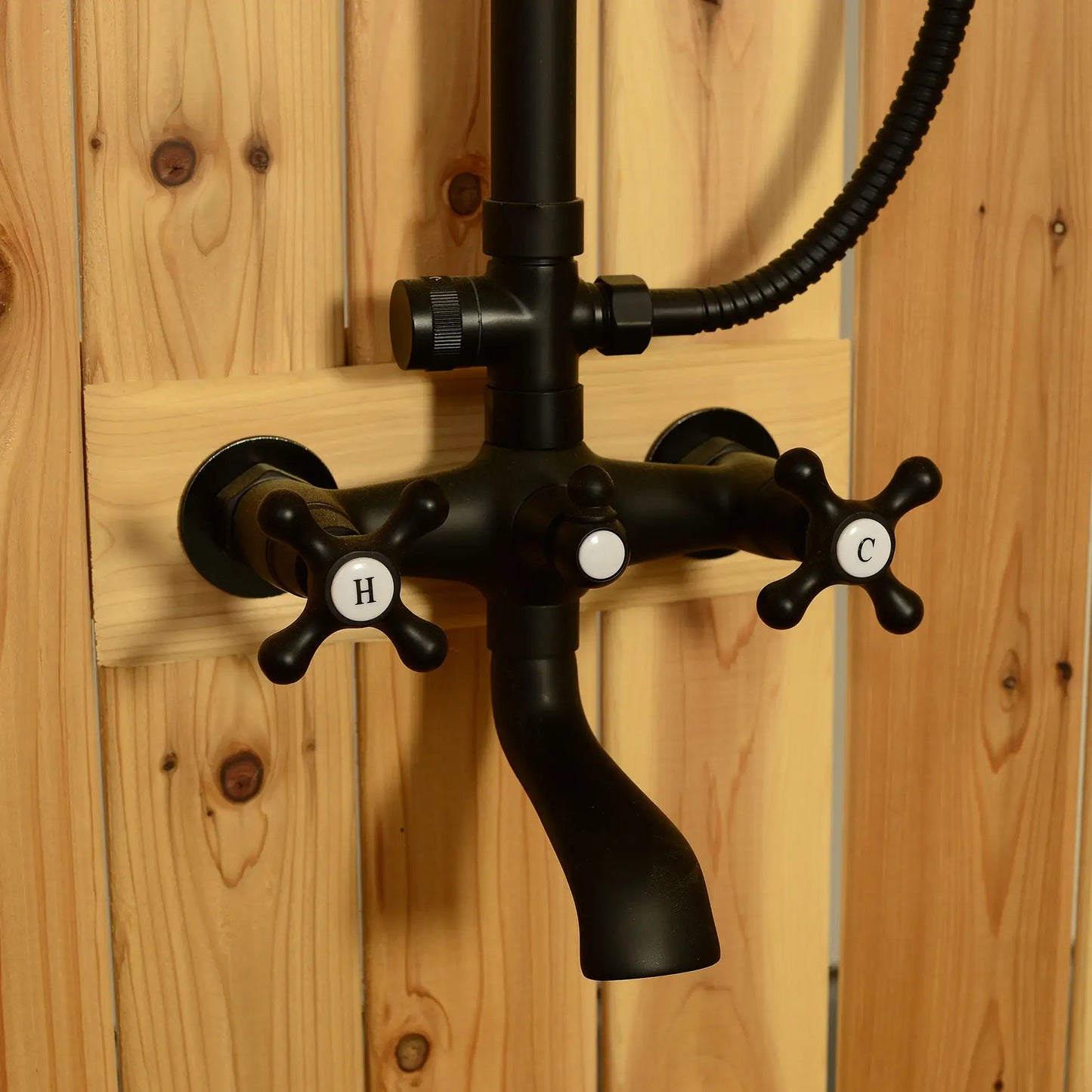Almost Heaven Ellipse Outdoor Shower – Red Cedar
